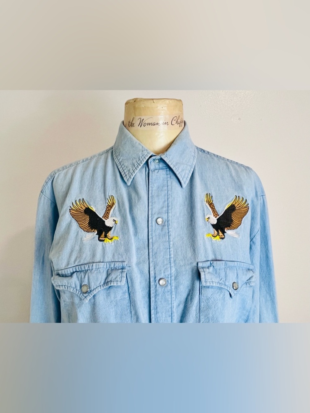 VTG 1990s Chambray Eagle Embroidered Western Pearl Snap Shirt